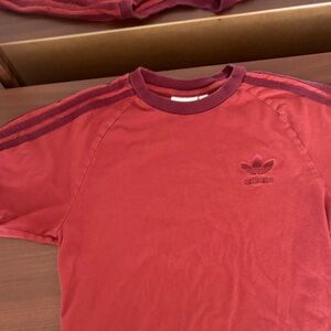 Adidas Men's Burgundy Short Sleeve Tee